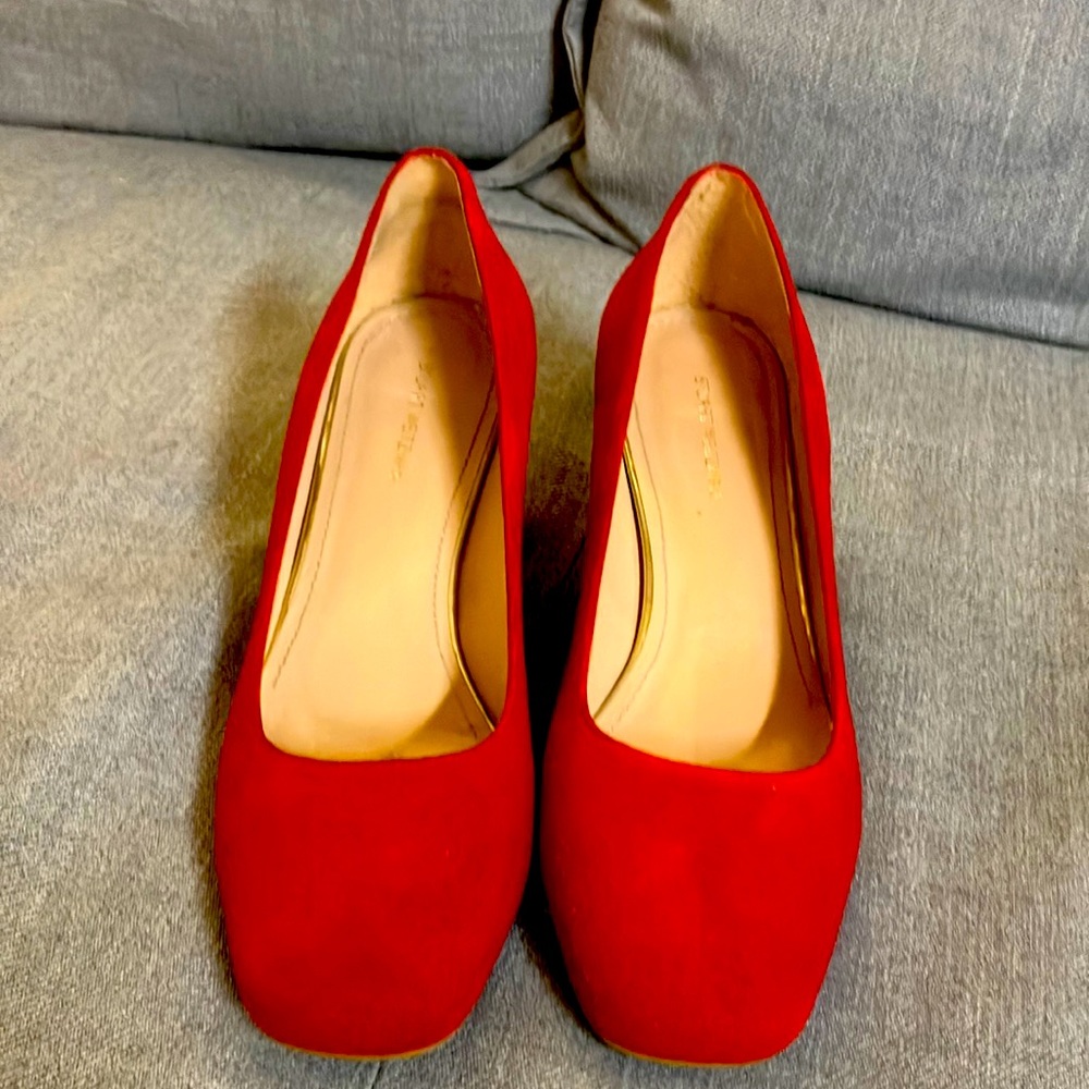 Stuart Weitzman Red suede 2 inch block heel Ladies shoes